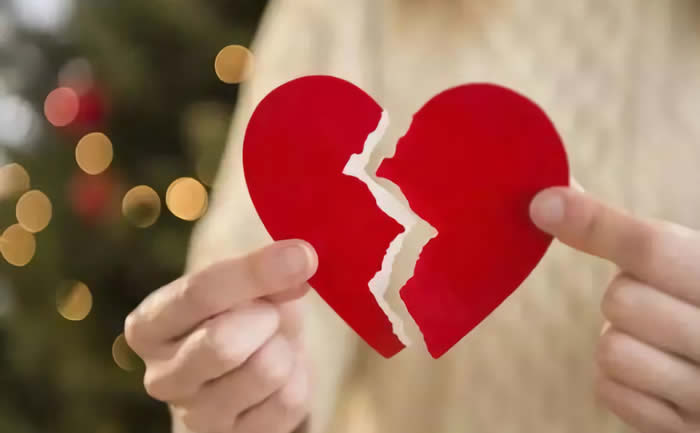 香港離婚證公證用于國內(nèi)再婚要怎么找律師辦理加章轉(zhuǎn)遞手續(xù)呢？