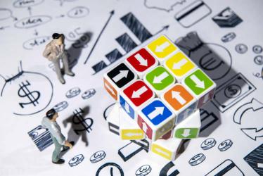 香港公司改名了現(xiàn)要跟工商部門變更其持有的內(nèi)地公司的股東名稱如何辦理公證手續(xù)？