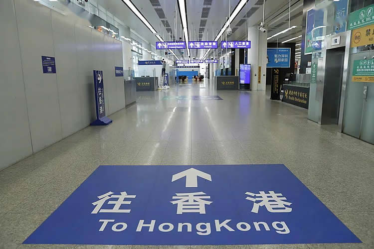 香港結(jié)婚現(xiàn)要給內(nèi)地老公申請單程證來香港定居怎么辦理結(jié)婚證公證？多久能拿到？費用多少？