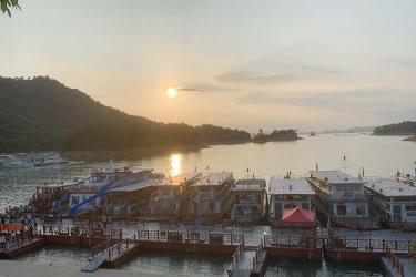 香港人的加拿大離婚判令如何在香港辦理婚姻聲明書用于向內地銀行貸款之用？