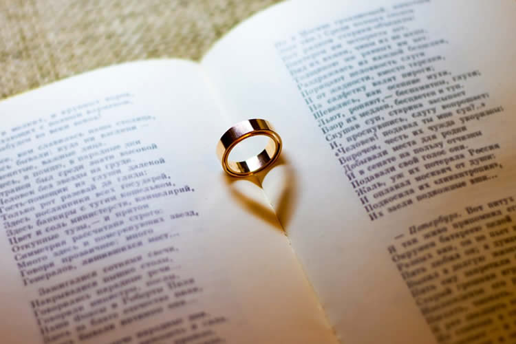 中國公民在美國紐約結(jié)婚現(xiàn)要在國內(nèi)買房怎么辦理美國結(jié)婚證翻譯公證認證？