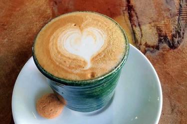 喪偶的香港人現(xiàn)要和前夫在內(nèi)地復(fù)婚如何辦理單身未婚聲明書公證？