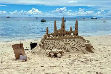 香港人要在內(nèi)地貸款買房和申請減免契稅怎么辦理離異單身未婚聲明書公證呢？