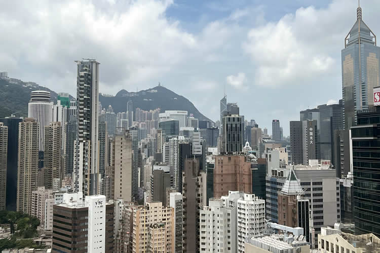 要把佛山公司變更股東為香港企業(yè)怎么辦理簡化版香港公證文書呢？