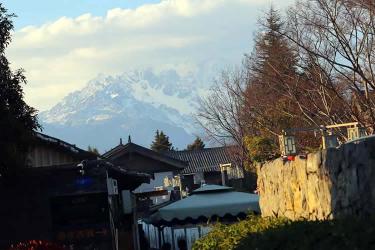 父母都是內(nèi)地人的香港居民怎么辦理出生公證書用于移民加拿大？