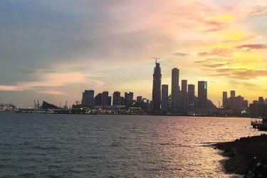 要繼承離異父親生前在內(nèi)地的房產(chǎn)怎么辦理香港親屬關(guān)系及遺囑狀況聲明書公證呢？