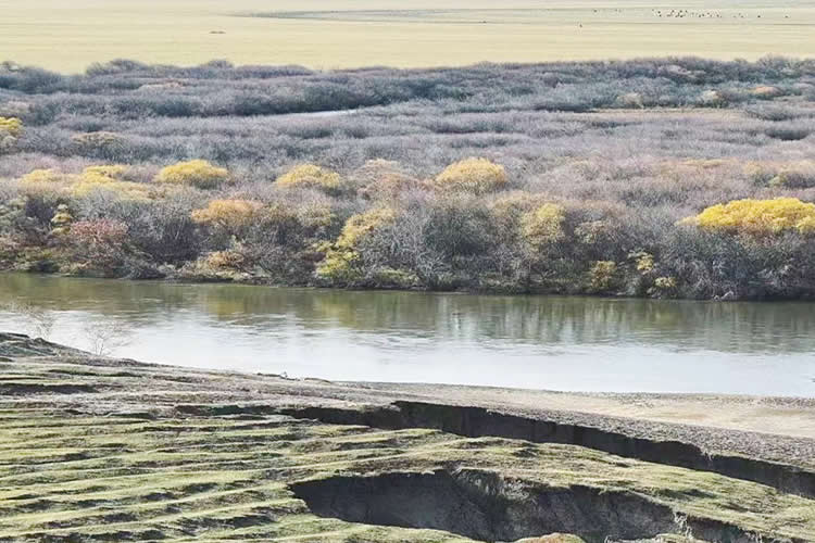 香港人要在法國市政廳登記結(jié)婚怎么辦理中國內(nèi)地出生公證及海牙認證呢？